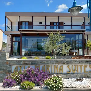 https://ayia-marina-suites.hotelschalkidiki.net